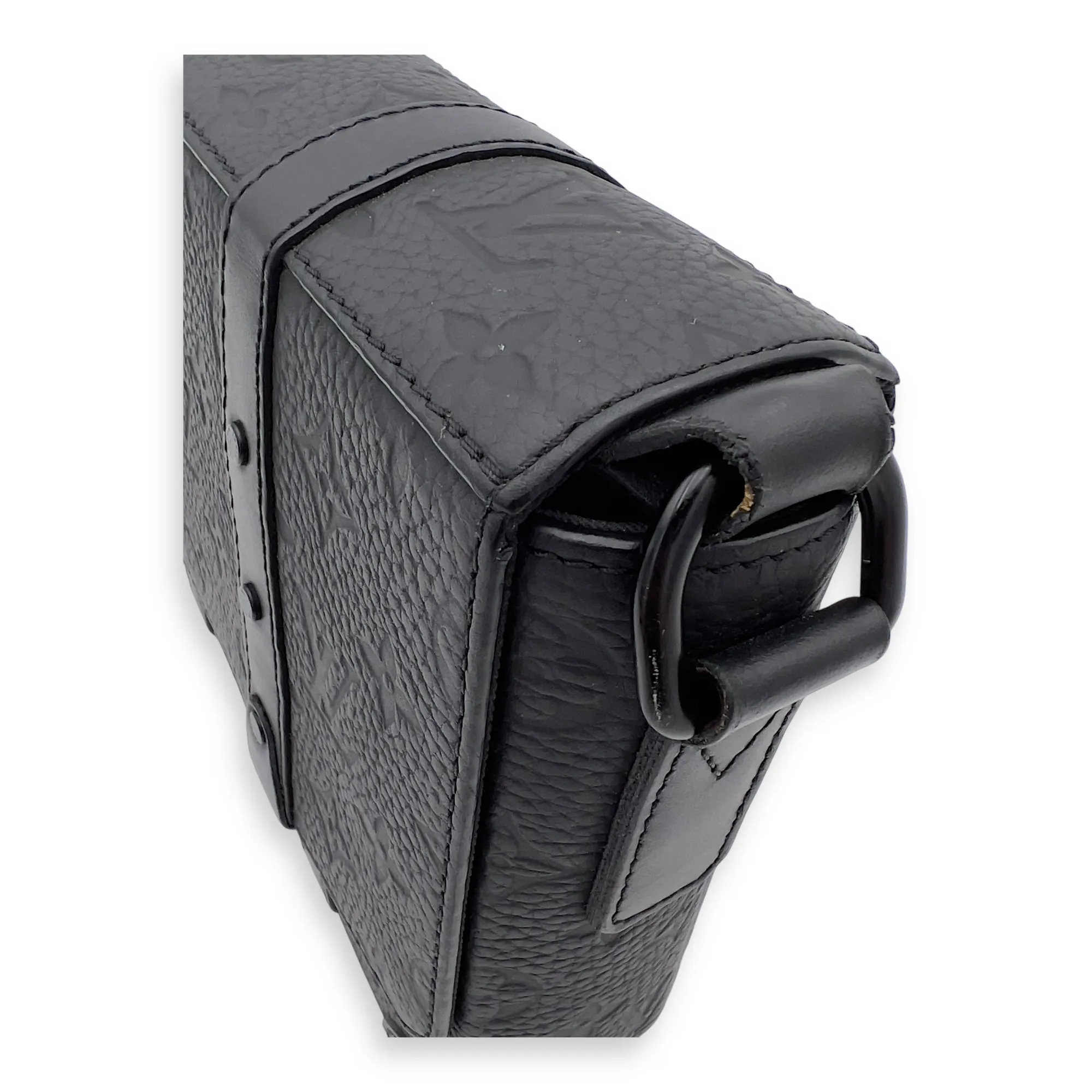 Trunk PM Black Crossbody Bag in Taurillon Monogram Leather, Lacquered Metal hardware