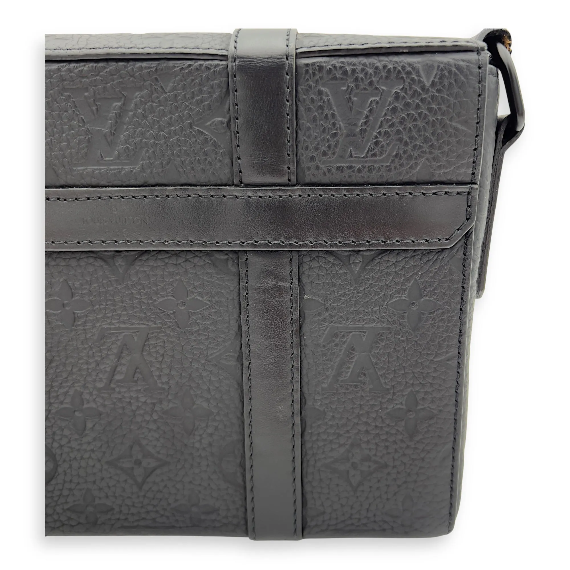 Trunk PM Black Crossbody Bag in Taurillon Monogram Leather, Lacquered Metal hardware