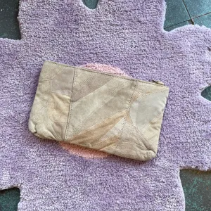 Vintage 1980s patchwork leather clutch (HT23118)