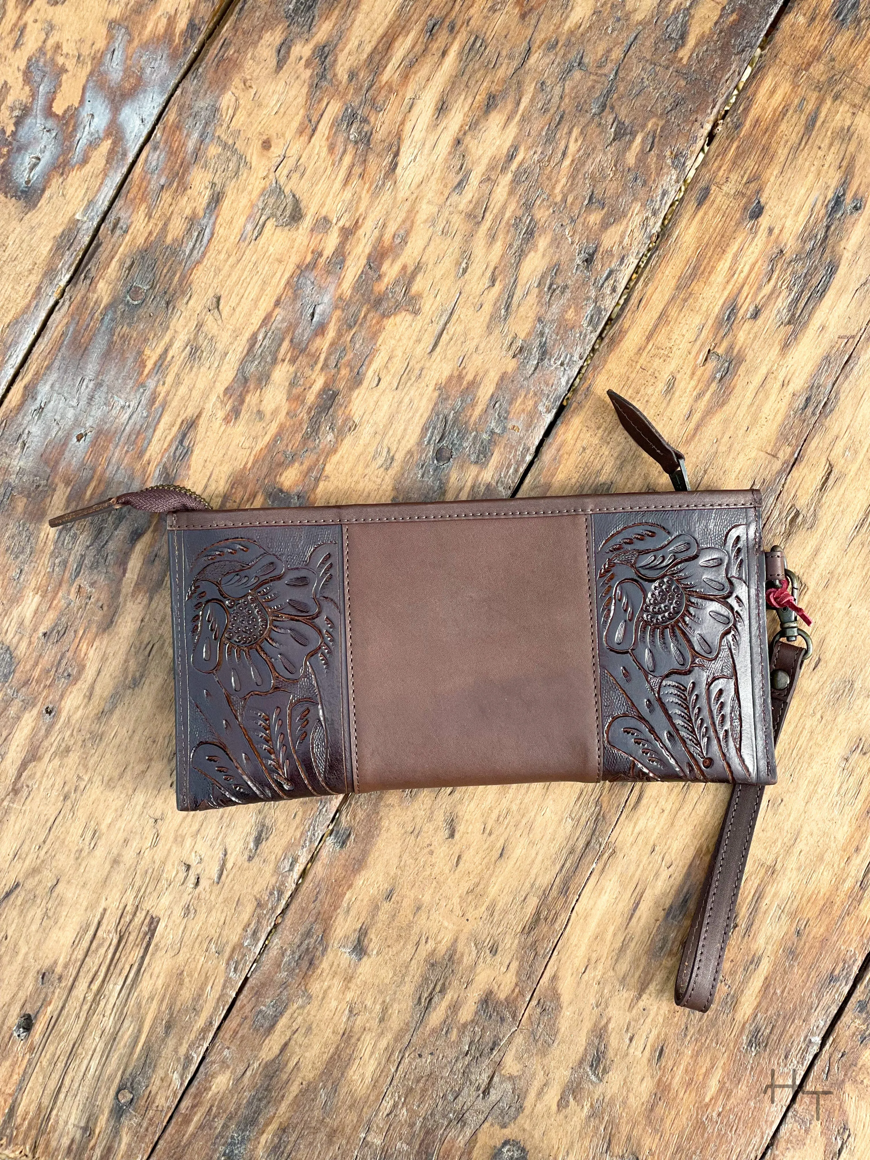 Westward Clutch