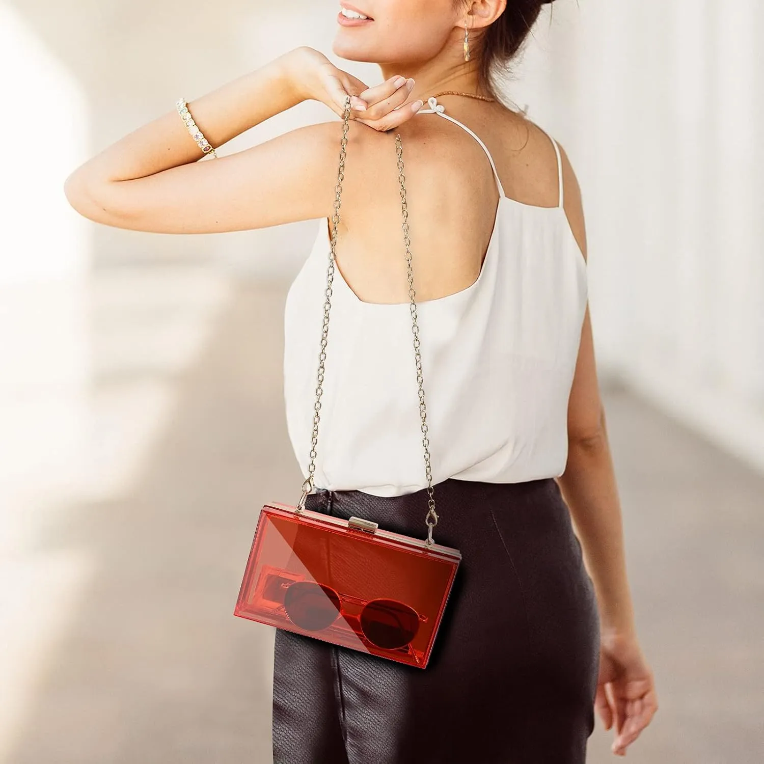 WJCD Clear Purse for Women Acrylic Clear Clutch Bag,acrylic Purses Clear Clutch Purse Shoulder Handbag with Removable Chain