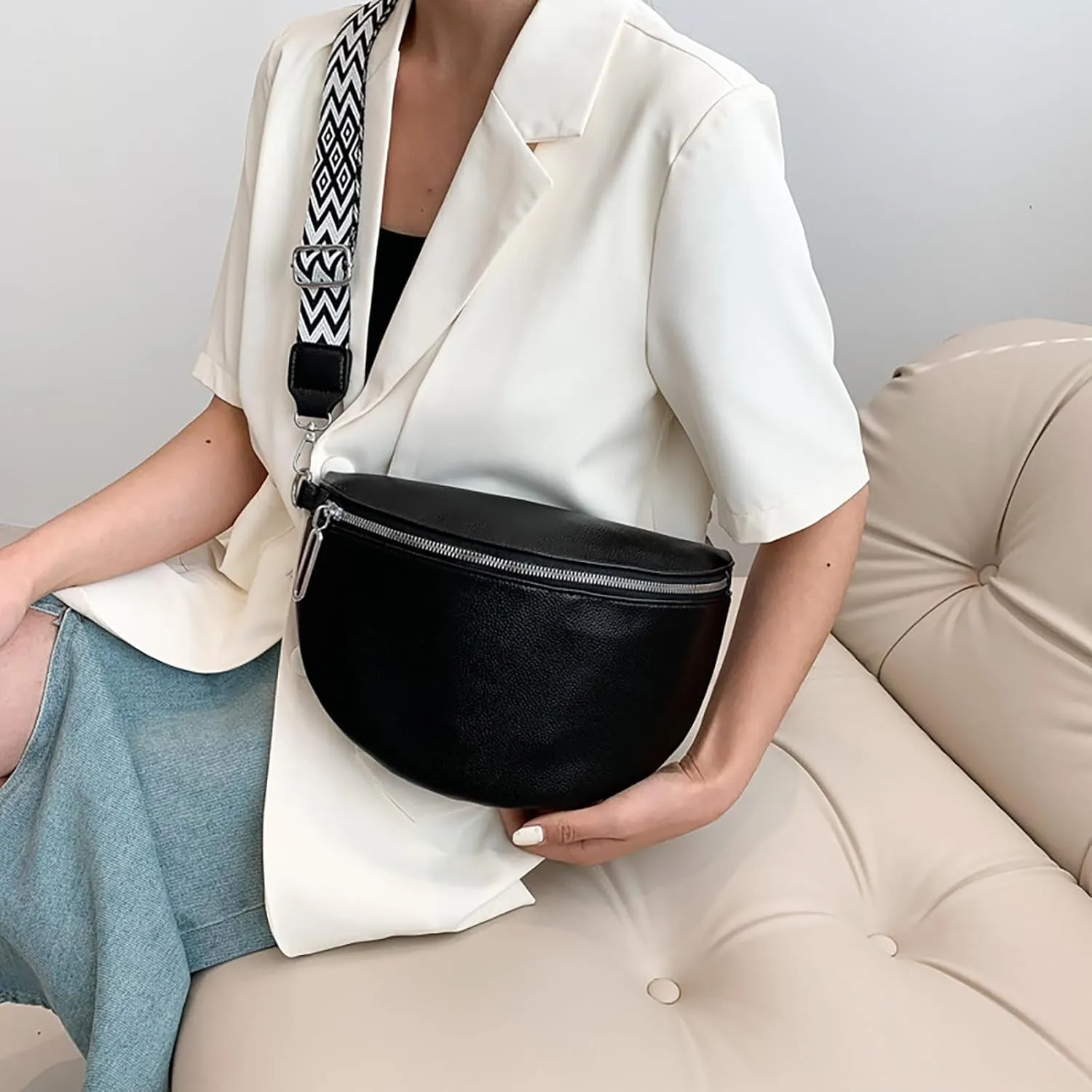 Women's Waterproof Leather Crossbody Purses Anti Theft Crossbody Bags for Women Lightweight Bag Carry on