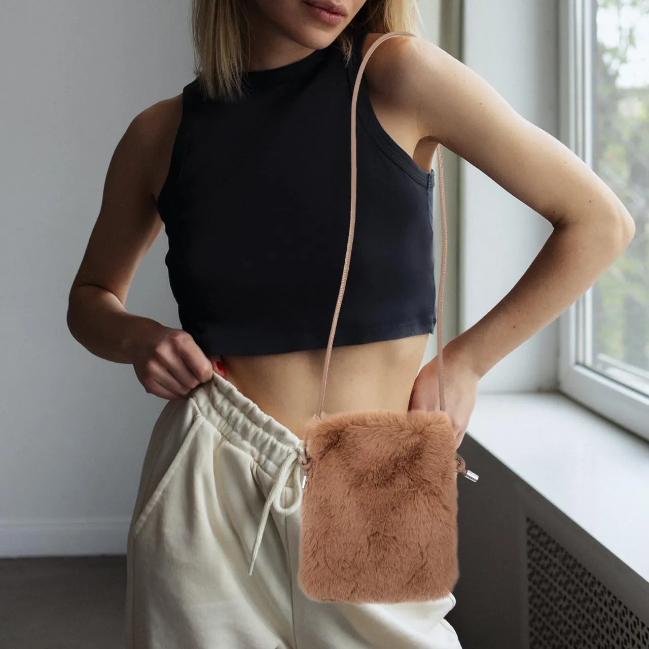 WRITWAA Plush Shoulder Bag Mobile Phone Case Woman Tote Bags for Women Shoulder Bags for Women Shoulder Bag Shoulder Bag for Women Storage Bag Polyester Brown