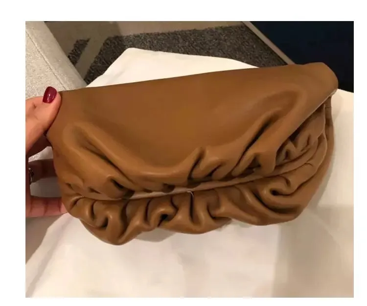 YAAGLE Fashion Female Real Leather Ruffled Drawstring Clutch Bag YG00265